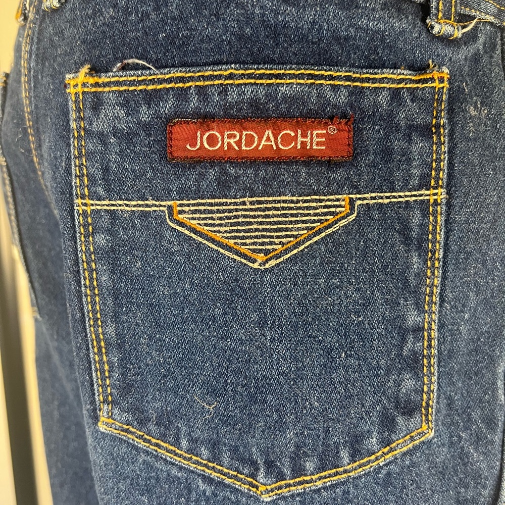 Jordache vintage 80s Blue Jeans with Embroidered Horse straight leg - Picture 2 of 4